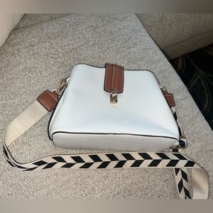 Stylish White and Brown Women's Bag with Strap. Very good condition. No brand